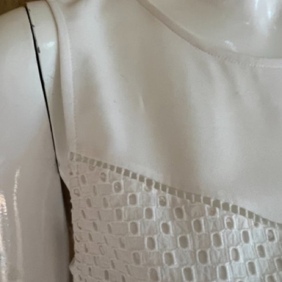 White Juicy Couture Eyelet Peplum Top size 6 - Picture 2 of 10